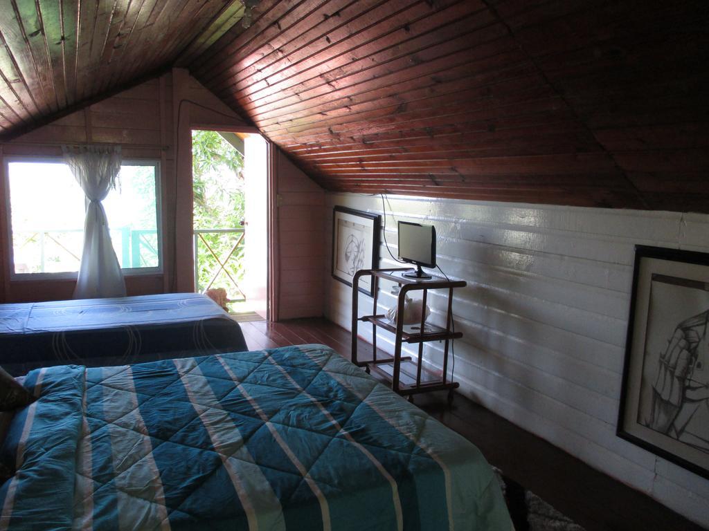 Hotel Flemming Tree Providencia Island Екстериор снимка