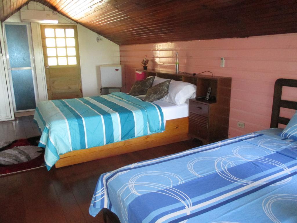 Hotel Flemming Tree Providencia Island Екстериор снимка
