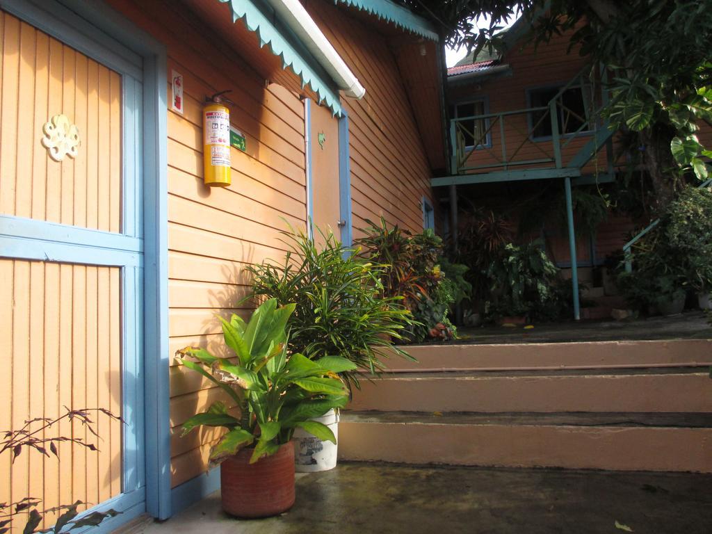 Hotel Flemming Tree Providencia Island Екстериор снимка